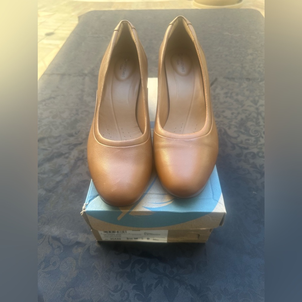 Nib Unstructured By Clarks Size 8 1/2 Un Cosmo St… - image 2